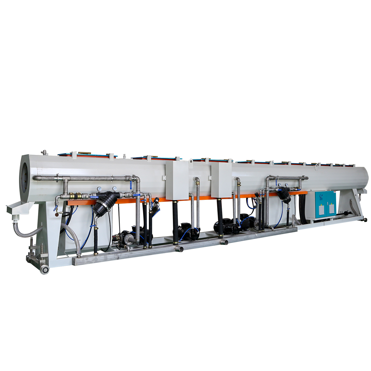 Spray nozzle cooling system inside Jinglei Machinery vacuum calibration tank for uniform pipe cooling